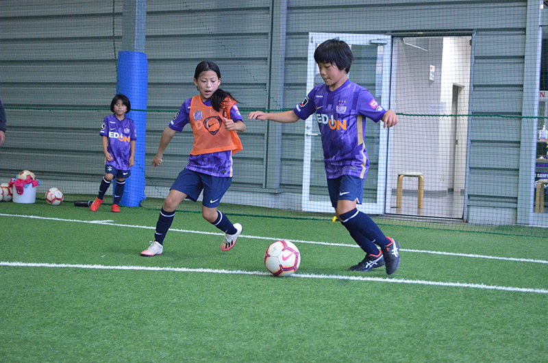 サッカースクール