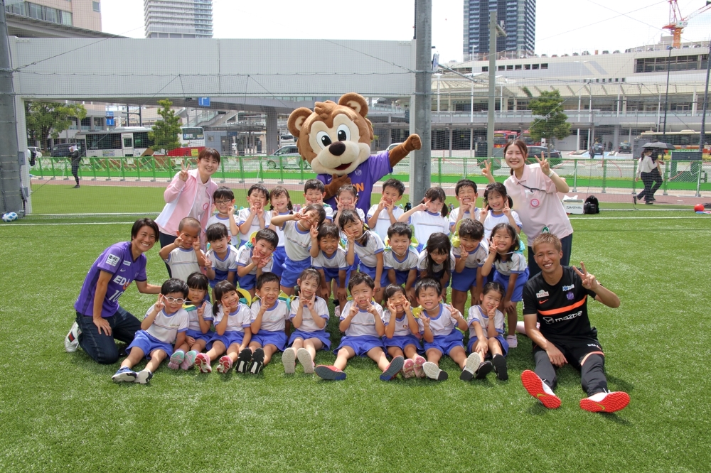 9 5 月 エキキタサンフレッチェ フットサルコート プレオープンイベントのご報告 サンフレッチェ広島 オフィシャルサイト